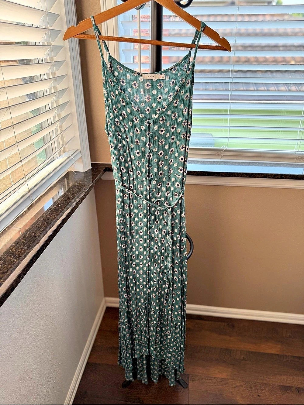 Lush Floral Maxi Dress Green & Pink Medium